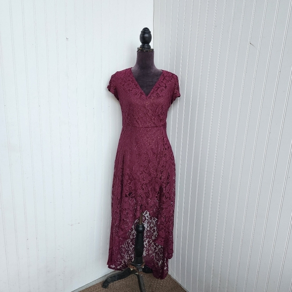 Altar'd State Artiz Lace Maxi High-Low Wrap Dress Plum Burgundy Gold Stretch S - Picture 1 of 16